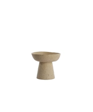 
Shop dit prachtige artikel van Light & LivingLight & Living - Schaal op voet Ø20,5x18 cm OTA zand+licht bruin gespikkeld is gemaakt en ontwerpen door het Nederlandse merk Light & Living.De belangrijkste kenmerken van het artikel zijn als volgt:Kleur: BruinProduct Lengte: 20.5Product Breedte: 20.5Producht Hoogte: 18Gewicht: 5Light & Living werd meer dan vijftig jaar geleden opgericht. We begonnen met het maken van lampenkappen in een kleine fabriekshal. Al snel kwamen daar lampen bij, zodat we een totaal verlichtingsconcept konden aanbieden. Na vele jaren actief te zijn geweest op de verlichtingsmarkt, zijn we gaan uitbreiden met betaalbare woonaccessoires en (klein)meubelen.Wij weten als geen ander dat thuis de plek is waar mensen zich vaak het prettigst voelen. Een eigen plek, ingericht met comfortabele meubels en sfeervolle verlichting. We denken graag met je mee. Daarom reizen we de hele wereld over op zoek naar de mooiste verlichting en woondecoratie. We zijn altijd op zoek naar dat ene speciale item waar ons hart sneller van gaat kloppen. Deze momenten leggen we vast en vertalen we naar onze producten.Twee keer per jaar presenteren we een nieuwe seizoenscollectie. Zo weten we je elke keer weer te inspireren! - Afmeting: 20.5x20.5x18 - Kleur: Bruin - Materiaal: Metaal