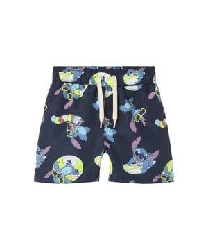 
De zwemshorts van Name It zijn perfect voor zomerse dagen vol waterpret. Deze comfortabele jongens zwemshort is gemaakt van sneldrogend polyester en voorzien van een elastische taille met koordsluiting. De opvallende Stitch-print maakt er een echte blikvanger van voor kinderen die van vrolijke designs houden.