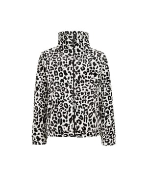 
Protest Xelly Junior Panter Fleece Vest

 Hoe fantastisch is dit fleece vest? Wanneer je hem ziet wil je hem meteen aantrekken en hem nooit meer uitdoen tot de eerste zomerdag. Het vest heeft een geweldig opvallend design die ik ook een sportieve look geeft. Het vest is gemaakt van een heerlijke high-pile fleecestof, perfect om je lekker warm mee in te pakken.

 Protest Xelly Junior Panter Fleece Vest

 Dankzij het relaxte model en de normale lengte heeft het vest een mooie pasvorm. De Protest-details op de heup en rits maken het vest helemaal af. Ideaal voor op de wintersport, naar school of gewoon lekker thuis op de bank. 

 Dit model is 1,52 en draagt maat 152.

 Pluspunten:

 + Elastische boorden die er voor zorgen dat het vest perfect blijft zitten
+ Hoge hals
+ Opvallend design