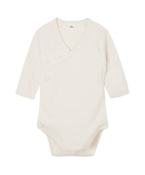 
100% gekamd ringgesponnen katoen. Stof: Gekamd. Ontwerp: Eenvoudig. Manchet: Gebonden. Mouwtype: Raglan met lange mouwen, Raglan met lange mouwen. Halslijn: Stretchboord, V-hals. Interlockstiksel, afscheurlabel, wikkel. Bevestiging: Nikkelvrij, Popper. 200gsm. Stijl: Kimono. Duurzaamheid: Oeko-Tex Standaard 100 gecertificeerd, Biologisch, Veganistisch. 3-6 jaar: 17,5 in. 6-12 maanden: 19 in.