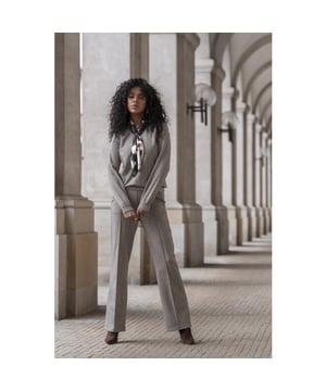 
51573-60 775 Geisha Pants brown/gold  Materiaal: 60% polyester / 28% viscose / 10% lurex / 2% elasthane