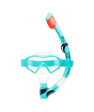 
Materiaal: Vloeibaar Silicone, Nylon, Polycarbonaat, Polyester, PVC, TPE. Inhoud: 1 snorkel, 1 zwembril. Voldoet aan de veiligheidsnorm: CE-gecertificeerd. Droog ventiel bovenaan, Silicone kraag voor vloeistof, Silicone mondstuk voor vloeistof, trekvrij bandje, spoelventiel, enkel glas, geharde glazen lens, golfbescherming. Polycarbonaat Frame. Aanpasbaar. Ontwerp: Logo. Monolens Lens. Verpakking: Kleinhandelsdisplay.