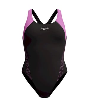 
Speedo presenteert met trots het nieuwe Eco H-Boom Splice Racerback badpak, speciaal ontworpen voor sportieve dames die op zoek zijn naar comfort en prestatie. Dit badpak is gemaakt van duurzame materialen die zijn vervaardigd met het oog op het milieu, zodat je niet alleen goed voor jezelf zorgt, maar ook voor de wereld om je heen. De voordelen van dit badpak zijn eindeloos. Dankzij de racerback en hoge beenuitsnijding biedt het een optimale bewegingsvrijheid tijdens het zwemmen, zodat je je volledig kunt concentreren op het verbeteren van je techniek en snelheid. De zwarte kleur met de opvallende roze en groene accenten zorgt voor een sportieve en stijlvolle uitstraling in het zwembad. De belangrijkste kenmerken van dit badpak zijn de krachtige Endurance+-stof die bestand is tegen chloor en slijtage, de compressiepasvorm die de spieren ondersteunt en de 4-way stretch technologie die zorgt voor een perfecte pasvorm en comfort. Met dit badpak ben je altijd klaar om het beste uit jezelf