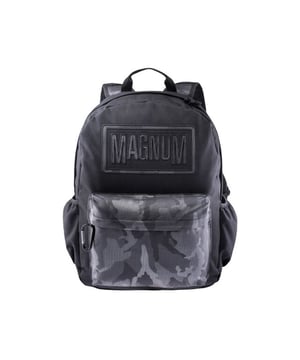 
Materiaal: Polyester. Lengte: 45cm. Hoogte: 31cm. Breedte: 18cm. Ontwerp: Camo, Logo. Bevestiging: Tweewegrits. Verstelbare schouderriem, karabijnhaak, handvat. Compartimenten: 1 Hoofdcompartiment. Zakken: 1 voorzak, rits, 2 zijzakken, fles. Capaciteit: 25L.