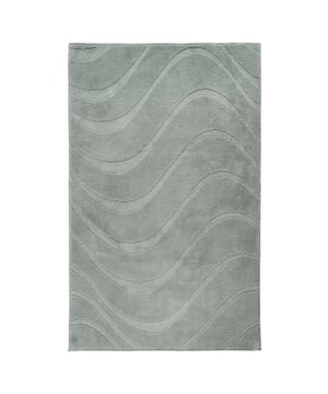 
- 40x60 CM Lina Luxe Badmat – Fluffy – Hotelkwaliteit – Wasbaar & Antislip – Soft Touch Breng het luxe gevoel van een hotel naar je eigen badkamer met de Lina Luxe badmat. Deze heerlijk zachte fluffy badmat is gemaakt van 100% polyester met een extra zachte soft touch afwerking. Dankzij de antislip rug blijft de mat stevig op zijn plaats, zelfs op gladde badkamervloeren. Bovendien is de mat machinewasbaar, waardoor hij eenvoudig schoon te houden is – dag in, dag uit. Voordelen van de Lina Luxe Badmat: Gemaakt van 100% polyester – superzacht en duurzaam Fluffy structuur – voor een heerlijk warm en comfortabel gevoel Hotelkwaliteit – luxe Merk: Muratap Materiaal: Polyester Kleur: Groen Afmetingen: 40x60 CM