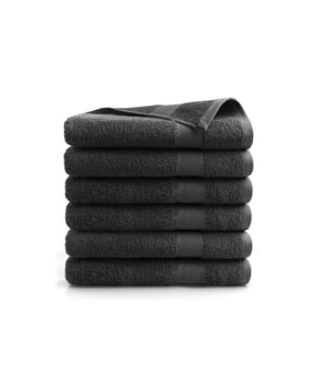 
Met deze DoubleDry BadhanddoekenSet geweven van 100% hoogwaardige katoen, bereik je dat luxe wellness-gevoel en geniet je van jouw kleur naar keuze!Zachte badlakens gemaakt van goede kwaliteit badstof (hotel kwaliteit) en hebben een dikte van 500 gram per vierkante meter. De handdoeken hebben een hoge absorptie, hierdoor neemt het vocht makkelijk en snel op. Alle doeken zijn voorzien van een handige ophanglus. Waardoor zijn gemakkelijk aan een haakje op te hangen zijn. DoubleDry badtextiel in hotel collectie is leverbaar in de kleuren; wit, nature crème, licht grijs, beige taupe, denim blauw, antraciet, zwart, fuchsia roze, klassiek blauw, oker geel en bordeaux rood. De handdoeken hebben een formaat van 70x140 cm. Wanneer dit wat te groot is, is er naast deze serie is er ook een kleiner model beschikbaar in de maat 50x100 cm. Maak u set helemaal compleet met bijpassende set washandjes in de maat 16x21 cm. De doeken kunnen gewassen worden in tot 60 °C . De handdoeken mogen in de droger, mits op een lage temperatuur.Product specificaties:100% KatoenGram per vierkante meter: 500 g/m2Set van 6 badlakensFormaat 70x140 cmZacht en natuurlijkHoge absorptieWassen tot 60 gradenDrogen op een lage temperatuurGecertificeerd door MADE in GREEN by OEKO-TEXGecertificeerd by BSCICode of conduct - Afmeting: 70 x 140 cm - Kleur: Antraciet - Materiaal: Katoen