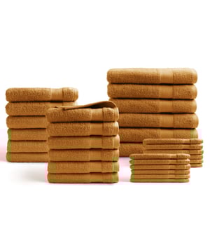 
Dompel jezelf onder in ultiem comfort met de DoubleDry Hotel handdoeken, 30-delige set in warme okergeel! Deze luxe set, geweven van 100% hoogwaardig katoen met een dikte van 500 g/m², biedt ongeëvenaarde zachtheid en absorptie. Perfect voor een hotelwaardige ervaring in je eigen badkamer, of om je gasten te verwennen.De dikke, zachte handdoeken nemen vocht snel op en drogen bovendien vlot. Dankzij de praktische ophanglus zijn ze gemakkelijk op te bergen. De 30-delige set bevat een mix van handdoeken en badhanddoeken (precieze verdeling zie specificaties), ideaal voor gezinnen of huishoudens met veel gasten. Oeko-Tex gecertificeerd, dus je kunt er zeker van zijn dat ze vrij zijn van schadelijke stoffen.De tijdloze okergele kleur voegt een vleugje warmte en elegantie toe aan elke badkamer, van modern tot klassiek. De duurzame kwaliteit zorgt ervoor dat je lang plezier hebt van deze prachtige handdoeken. Was ze eenvoudig in de machine (tot 60 °C) en droog ze op lage temperatuur in de droger. Voor een optimale absorptie raden we aan de handdoeken voor het eerste gebruik te wassen.Materiaal100% KatoenGewicht500 g/m²KleurOkergeelSetgrootte30-delig (6 badlakens, 12 handdoeken, 12 washandjes)AfmetingenBadhanddoeken: 70x140 cm; Handdoeken: 50x100 cm; Wasklappen: 16x21 cmWasvoorschriftMachinewasbaar tot 60 °C, drogen op lage temperatuurCertificeringOeko-Tex