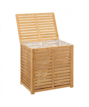 
Deze wasmand heeft 2 binnen bakken waardoor je makkelijker je was kunt scheiden. Hij is gemaakt van echt bamboe. Ideale wasmand die netjes staat in uw slaapkamer, wasruimte of badkamer. Het is handig dat er 2 bakken in zitten, waardoor je de was al in de mand kunt scheiden. Met uitneembare en wasbare waszak die is voorzien van draagbanden, kun je de was makkelijk mee nemen naar de wasmachine. De zakken worden met klittenband vastgehouden, dus daardoor blijft hij goed open staan als hij in de mand zit.Kenmerken:Wasmand met 2 losse bakken van circa 55 literInclusief losse waszak met draagriemenAfmetingen: 40x60x58 cm (lxbxh)Materialen mand: bamboeKleur: BruinOnderdeel van de Serie Sicela - Afmeting: - Kleur: Bruin - Materiaal: Bamboe