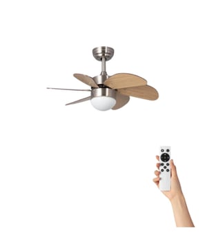 
Milano Hout LED Plafondventilator - 81cm - Gelijkstroommotor - 6 snelheden - Afstandsbediening - Hout Ontdek de perfecte combinatie van elegantie en functionaliteit met de Milano hout LED plafondventilator 81cm, voorzien van een efficiënte gelijkstroommotor. Met zijn naturelkleurige bladen en nikkelkleurige behuizing voegt deze ventilator een moderne uitstraling toe aan uw interieur.  Belangrijkste Kenmerken: Efficiënte Gelijkstroommotor: De Milano hout LED plafondventilator is uitgerust met een gelijkstroommotor die niet alleen uiterst stil is, maar ook buitengewoon efficiënt in energiegebruik. Geniet van een rustige omgeving in ruimtes zoals slaapkamers, kantoren of studeerkamers, terwijl u tot wel 70% minder energie verbruikt dan bij ventilatoren met wisselstroommotor. Afstandsbediening met 6 Functies: Neem de volledige controle over de ventilator met de meegeleverde afstandsbediening, die 6 functies biedt, waaronder snelheidsregeling, timer, zomer/winter functie en meer. Air Dual Technologie en Reverse System: Dankzij de Air Dual technologie of het Reverse System kan de ventilator worden ingesteld op 2 bedrijfsmodi (zomer/winter). De draairichting van de motor en de bladen wordt omgekeerd, waardoor warme lucht in de winter gelijkmatig wordt verdeeld en in de zomer wordt afgevoerd. Hierdoor wordt de thermische sensatie verbeterd en draagt het bij aan energiebesparing. CCT LED Verlichting: De geïntegreerde CCT LED-verlichting biedt de mogelijkheid om de kleurtemperatuur te veranderen tussen warm, neutraal en koel licht. Creëer verschillende sferen in uw ruimte en geniet van de perfecte verlichting.  Afmetingen: Hoogte: 81 cm Breedte: 81 cm Lengte: 39 cm Kies voor de Milano hout LED plafondventilator 81cm met gelijkstroommotor en ervaar een ideale manier om koel te blijven en uw huis te verlichten, zonder de noodzaak van een airconditioner. Een stijlvolle toevoeging aan elke kamer. Merk: Ventiluxe Materiaal: Hout Kleur: Hout EAN: 1142383075202