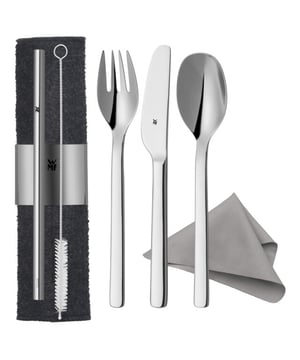 <p><strong>Korte omschrijving</strong></p>
<ul>
<li>4-delig bestekset voor 1 persoon</li>
<li>Materiaal: Cromargan 18/10 RVS </li>
<li>Geschikt voor in de vaatwasmachine</li>
</ul>
<p><strong>Uitgebreide omschrijving</strong></p>
<p>Op werk, in het park of onderweg van je heerlijk bereide maaltijd genieten? Dat kan nu nog eenvoudiger en duurzaam met het WMF My2Go bestekset. Het 4-delig RVS bestekset is een makkelijk en hygiënisch alternatief voor wegwerp bestek. Doordat het bestek en drinkrietje gemaakt zijn van hoogwaardig Cromargan en speciaal ontworpen voor onderweg, ervaar je hetzelfde gebruikscomfort als aan tafel. Alles is vaatwasmachinebestendig en roestvrij waardoor je deze meeneem set, net als normaal bestek, dagelijks kunt gebruiken. Daarnaast is ook de etui duurzaam in gebruik, het vilt is namelijk van gerecycled materiaal en heeft handige vakjes om elk item apart te bewaren. Mocht hij vies worden dan kan je hem eenvoudig meedraaien in de wasmachine tot 30°graden.</p>
<p>Dit bestekset bestaat uit de volgende delen:</p>
<ul>
<li>1 mes</li>
<li>1 vork</li>
<li>1 lepel</li>
<li>1 drinkrietje (incl. reinigingsborstel en doekje)</li>
</ul>
<p> </p>
<p><strong>Over WMF</strong></p>
<p>Als Duits merk staat WMF bekend om zijn veelzijdige stijlvolle assortiment en betrouwbaarheid in kwaliteit en afwerking. Al meer dan 160 jaar maakt WMF koken, eten en drinken tot een echte ervaring met behoud van professionele normen en vooruitstrevende productietechnologieën.</p>
<p> </p>
<p> </p>