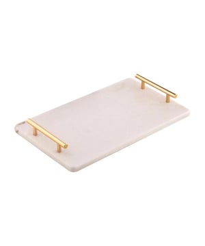 
Ervaar luxe en elegantie met ons Marble Tray Serveer Dienblad in Wit Marmer en Goud. Met zijn tijdloze ontwerp combineert dit dienblad functionaliteit met verfijning, waardoor het een onmisbaar accessoire is voor stijlbewuste huishoudens. De combinatie van wit marmer en gouden accenten creëert een visueel aantrekkelijk contrast dat direct de aandacht trekt. Met een afmeting van L30 x B20 cm en een hoogte van 4,5 cm biedt dit dienblad voldoende ruimte om op een elegante manier hapjes, drankjes of decoratieve items te presenteren. Het witte marmer straalt zuiverheid en klasse uit, terwijl het gouden accent een vleugje luxe toevoegt. Het dienblad is niet alleen een praktisch serveeritem, maar ook een opvallend decoratief element voor elke gelegenheid. Dankzij de hoogwaardige materialen en ambachtelijke afwerking ben je verzekerd van duurzaamheid en een blijvende esthetische aantrekkingskracht. Transformeer je serveerervaring en voeg een vleugje glamour toe aan je interieur met ons Marble Tray Serveer Dienblad - Wit Marmer - Goud MATERIAAL: 100% Marmer, metaal KLEUR: Wit Marmer en Goud AFMETING: L 30 x B 20 cm x H 4,5 CM ONDERHOUDSVOORSCHRIFTEN: Wij raden u aan na gebruik het dienblad schoon te maken met warm water, een vochtige doekje en mild reinigingsmiddel.   Merk: CASA DI ELTURO Materiaal: Marmer Kleur: Wit