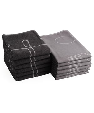 
Geef je keuken een nieuwe look!Luxe jacquard geweven doeken. Deze doeken zijn gemaakt van hoogwaardige katoen. De katoen is van stevige kwaliteit, hierdoor gaan deze lang mee en kunnen deze gewoon op 60 graden gewassen worden. De doeken hebben een groot absorptievermogen, waardoor de vaat en handen makkelijk en snel afgedroogd wordt.MogelijkhedenDe doeken zijn te gebruiken voor diverse doeleinde. Zoals; drogen, servet en schoonmakenMatenDe theedoeken heeft een formaat van 50x70 cm, de keukendoek 50x50 cm.MaterialenOnze doeken zijn gemaakt van hoogwaardige kwaliteit katoen. Waardoor ze lang mee gaan en netjes blijven. WasvoorschriftenDe doeken kunnen gewassen worden tot 60 °C . De theedoeken mogen in de droger mits op een lage temperatuur.Inhoud verpakking• 6 stuks theedoek 50x70 cm• 6 stuks keukendoek 50x50 cm Product specificaties:• 100% hoogwaardige katoen• Wassen tot 60 graden• Drogen op een lage temperatuur• BSCI - gecertificeerd• Oekotex - gecertificeerd - Afmeting: 50x70 - Kleur: Grijs - Materiaal: Katoen