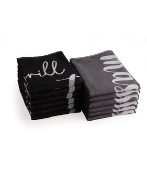 
Geef je keuken een nieuwe look!Luxe jacquard geweven doeken. Deze doeken zijn gemaakt van hoogwaardige katoen. De katoen is van stevige kwaliteit, hierdoor gaan deze lang mee en kunnen deze gewoon op 60 graden gewassen worden. De doeken hebben een groot absorptievermogen, waardoor de vaat en handen makkelijk en snel afgedroogd wordt.MogelijkhedenDe doeken zijn te gebruiken voor diverse doeleinde. Zoals; drogen, servet en schoonmakenMatenDe theedoeken heeft een formaat van 50x70 cm, de keukendoek 50x50 cm.MaterialenOnze doeken zijn gemaakt van hoogwaardige kwaliteit katoen. Waardoor ze lang mee gaan en netjes blijven. WasvoorschriftenDe doeken kunnen gewassen worden tot 60 °C . De theedoeken mogen in de droger mits op een lage temperatuur.Inhoud verpakking• 6 stuks theedoek 50x70 cm• 6 stuks keukendoek 50x50 cm Product specificaties:• 100% hoogwaardige katoen• Wassen tot 60 graden• Drogen op een lage temperatuur• BSCI - gecertificeerd• Oekotex - gecertificeerd - Afmeting: 50x70 - Kleur: Zwart - Materiaal: Katoen