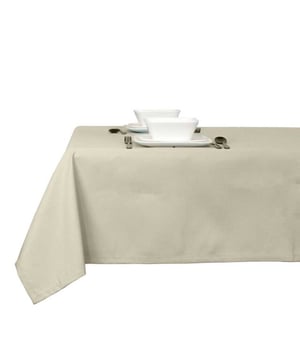 
Ben jij op zoek naar een trendy toevoeging voor jouw gedekte tafel die ook nog is heel praktisch is? Dan zijn de Unique living tafelkleden en lopers perfect voor jou! De producten van Unique Living zijn geïnspireerd op de nieuwste trends en designs. Deze prachtige producten zijn zo ontworpen dat zij jaren mee kunnen gaan. Het tafeltextiel van Unique Living is gemaakt van hoogwaardig polyester en is uitgevoerd in prachtige kleuren en prints.De belangrijkste informatie op een rijtje:Bescherming voor de tafel en tegelijkertijd een statement itemProducten die jaren meegaanArtikelen zijn per stuk te bestellenWasbaarWassen?Wilt u het tafeltextiel wassen? Dat kan! Wij adviseren de producten binnenstebuiten in een handwas te wassen. Zo houdt het textiel goed zijn kleur en structuur en kan het jaren mee! Bent u meer van het gemak? Dan kunt u ze ook wassen in de wasmachine. Wij adviseren dan een rustig programma op maximaal 30 graden.Over Unique LivingUnique Living heeft een uitgebreid assortiment aan sierkussens, kussenhoezen en tafeltextiel. De designs zijn stijlvol en tijdloos. De collectie varieert van rustige prints met sierlijke teksten tot hippe placemats en tafellopers die van elke eettafel een feestje maken. Je kunt de artikelen van Unique Living gebruiken als trendy details in de woonkamer of als blikvangers voor in uw buitenruimtes. Het assortiment is heel veelzijdig. - Afmeting: 85x85 - Kleur: Bruin - Materiaal: Polyester