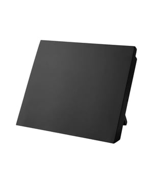
Ontdek de perfecte balans tussen stijl en functionaliteit met het SOPHIOR Zwart Messenblok.   Sterk magnetisch voor veilige messenopslag Gemaakt van duurzaam MDF met een strak zwart design Ruimtebesparend en een echte blikvanger in je keuken Geschikt voor messen van verschillende formaten Eenvoudig schoon te maken en te onderhouden   Het SOPHIOR Zwart Messenblok is meer dan alleen een praktische opbergoplossing voor je messen. Het is een statement in je keuken dat laat zien dat je oog hebt voor design én veiligheid. De combinatie van het strakke zwarte MDF en de sterke magneten zorgt ervoor dat je messen altijd binnen handbereik zijn, zonder dat ze in de weg staan of een gevaar vormen. We begrijpen dat je keuken een plek is waar je graag tijd doorbrengt en waar je je op je gemak wilt voelen. Dit messenblok draagt daar aan bij door niet alleen functioneel te zijn, maar ook een gevoel van rust en organisatie te creëren. Het minimalistische design past perfect in elke keuken, of je nu houdt van een moderne of meer klassieke stijl.   De sterke magneten in het SOPHIOR messenblok houden je messen stevig op hun plek, waardoor je je geen zorgen hoeft te maken over vallende messen of onveilige situaties. Dit maakt het messenblok niet alleen ideaal voor huishoudens met kinderen, maar ook voor iedereen die waarde hecht aan een georganiseerde en veilige keukenomgeving. Door te kiezen voor het SOPHIOR Zwart Messenblok, kies je voor een product dat net zo veel om veiligheid en functionaliteit geeft als jij. Het is ontworpen met jouw behoeften in gedachten, zodat je met een gerust hart kunt koken en genieten van je tijd in de keuken.   Ben je klaar om je keuken naar een hoger niveau te tillen? Het SOPHIOR Zwart Messenblok is de perfecte combinatie van stijl, veiligheid en functionaliteit. Ervaar zelf hoe dit elegante messenblok je keuken transformeert en je dagelijkse kookervaring verbetert. Bestel nu en geniet morgen al van een georganiseerde en stijlvolle keuken! Kleur: ZwartAfmetingen: 24 cm x 21,5 cm x 3 cm