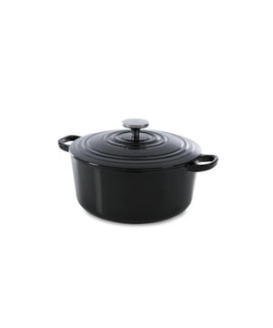 
<p><strong>Korte omschrijving BK Bourgogne Braadpan</strong></p>
<ul>
<li>Geschikt voor alle warmtebronnen</li>
<li>Materiaal binnenlaag: Emaille</li>
<li>BK braadpan zwart</li>
</ul>
<p><strong>Uitgebreide omschrijving</strong></p>
<p>Met de BK Bourgogne Braadpan kun je heerlijke suddergerechten bereiden. Deze braadpan is gemaakt van Gietijzer. Gietijzeren pannen zijn al van vroeger uit enorm populair. Dat komt omdat gietijzer de warmte goed vasthoud en bestand is tegen hoge temperaturen. Ook is gietijzer oersterk. Doordat de pannen de warmte goed vasthouden kun je je gerechten lekker laten garen op laag vuur. Met gietijzer kun je bakken, braden, stoven en sudderen. De binnenzijde van de pan is voorzien van emaille. De braadpan is geschikt voor alle warmtebronnen, ook inductie. De pan is vaatwasmachinebestendig.</p>
<p><