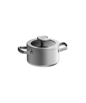 <h2><strong>Korte omschrijving BergHOFF Leo Kookpan Graphite 16cm</strong></h2>
<ul>
<li>Gemaakt met gerecycleerd roestvrijstaal</li>
<li>Ovenbestendig tot wel 250°C</li>
<li>De capsule bodem geleidt warmte snel en gelijkmatig voor energiezuinig koken, deze is gemaakt vanuit 3 verschillende lagen</li>
<li>Maatverdeling in de kookpan</li>
<li>Glazen deksel waar door u de inhoud van de pot in de gaten kan houden</li>
<li>Stevige RVS handgrepen op als naast de pan</li>
<li>Vaatwasmachinebestendig, handwas aanbevolen voor optimale levensduur</li>
<li>Geschikt voor alle warmtebronnen, inclusief inductie</li>
</ul>
<p><strong>Uitgebreide omschrijving</strong></p>
<p>Ben je op zoek naar een kookpan die zowel duurzaam als stijlvol is? Dan is de BergHOFF Leo Recycled RVS Kookpan met Deksel van 16 cm in de kleur Graphite de perfecte keuze voor jou. Deze kookpan combineert hoogwaardige kwaliteit met milieuvriendelijkheid en zal een aanwinst zijn voor elke keuken.</p>
<p>Deze kookpan is gemaakt van gerecycled roestvrij staal, wat betekent dat het materiaal hergebruikt is en bijdraagt aan een duurzamere planeet. Door te kiezen voor deze kookpan maak je een bewuste keuze voor het milieu, zonder concessies te doen aan de kwaliteit en prestaties van de pan.</p>
<p>Met een diameter van 16 cm is deze kookpan ideaal voor het bereiden van diverse gerechten, zoals pasta, rijst, groenten en meer. De pan heeft een solide constructie die zorgt voor een gelijkmatige warmteverdeling, waardoor je gerechten gelijkmatig gaar worden. De bijgeleverde deksel helpt de warmte en smaken te behouden, waardoor je gerechten vol van smaak zijn.</p>
<p>De Graphite kleur geeft de kookpan een moderne en eigentijdse uitstraling die perfect past bij elke keukenstijl. Of je nu een moderne, minimalistische keuken hebt of een meer traditionele stijl, deze kookpan voegt een vleugje stijl toe aan je keuken. Daarnaast is de pan voorzien van handige handgrepen die koel blijven tijdens het koken, waardoor je de pan veilig kunt hanteren.</p>
<p>Niet alleen is deze kookpan duurzaam en stijlvol, maar hij is ook nog eens gemakkelijk schoon te maken. Het roestvrijstalen materiaal is bestand tegen vlekken en geuren, waardoor je de pan eenvoudig kunt reinigen. Bovendien is de pan vaatwasmachinebestendig, waardoor je nog meer tijd bespaart bij het schoonmaken.</p>
<p>Kortom, de BergHOFF Leo Recycled RVS Kookpan met Deksel van 16 cm Graphite is de perfecte aanvulling op je keukenarsenaal. Met zijn duurzame constructie, stijlvolle design en gebruiksgemak biedt deze pan alles wat je nodig hebt voor het bereiden van heerlijke maaltijden. Maak een bewuste keuze voor het milieu en geniet van de perfecte combinatie van kwaliteit, stijl en duurzaamheid met deze kookpan.</p>
