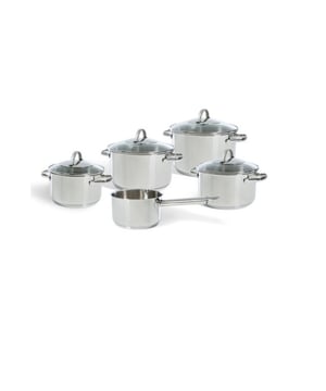 
<p><strong>Korte omschrijving BK Essentials Kookpannenset</strong></p>
<ul>
<li>Diameter kookpannen: 16cm | 18cm| 20cm</li>
<li>Diameter soeppan: 24cm</li>
<li>Diameter steelpan: 16cm</li>
<li>Schenkrand voor veilig schenken of afgieten</li>
<li>Geschikt voor alle warmtebronnen</li>
<li>Geschikt voor de oven tot 260°C</li>
</ul>
<p><strong>Uitgebreide omschrijving</strong></p>
<p>BK Essentials is een pannenset voorzien van alle gemakken, zodat koken heel eenvoudig wordt. De strakke lijnen en stevige vuurvaste grepen geven deze kookserie stoere look op het fornuis en op tafel. De gesatineerde roestvrij edelstalen body loopt loodrecht omhoog en mondt uit in een strakke druppelvrije schenkrand waardoor afgieten of serveren veilig en gemakkelijk is. De steelpan is tevens voorzien van een handige schenktuit en duidelijke maatverdeling waardoor een maatbeker niet meer nodig is. De pan en de bodem lopen vloeiend en afgerond in elkaar over, dat zorgt voor moeiteloos omroeren en eenvoudige reiniging. De grepen en stelen liggen prettig in de hand en zorgen voor een goede grip tijdens het kookproces. BK Essentials is geschikt voor alle warmtebronnen, inclusief de oven en is vaatwasmachinebestendig. BK Essentials is voorzien van een ingekapselde sandwichbodem die zorgt voor een snelle opwarming en perfecte warmteverdeling. De kookpannen hebben stootvaste glazen deksels waardoor het kookproces veilig en gemakkelijk te volgen is zonder warmte te laten ontsnappen. Hierdoor hoeft er minder energie verbruikt te worden om de pan toch optimaal te verhitten. De combinatie van warmtebehoud door de glazen deksel, de snelle opwarming en warmteverdeling door de ingekapselde sandwichbodem maken de BK Essentials een energiezuinige pan in het gebruik. De pannen zijn voorzien van een bovenrand die is omgekruld tot een handige schenkrand. Hierdoor is het mogelijk om hete vloeistoffen veiliger af te gieten en schoner te schenken. De pannenserie is zo ontworpen dat de verschillende pannen gemakkelijk in elkaar passen. Hierdoor zijn de pannen ruimtebesparend te stapelen zonder ze te beschadigen. </p>
<p><