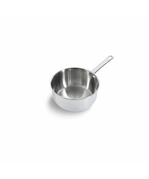 
<h2>Korte omschrijving BK bright steelpan</h2>
<ul>
<li>Handige steelpan gemaakt van RVS</li>
<li>Geschikt voor alle warmte bronnen</li>
<li>Vaatwasserbestendig</li>
</ul>
<p><strong>Uitgebreide omschrijving</strong></p>
<p>De BK Bright steelpan- sauteuse is een fijne steelpan met een fijne greep. Deze RVS steelpan is door de stevige greep ovenvast tot een temperatuur van 230° C. De gesatineerde binnenkant en gepolijste buitenkant zorgen voor een mooi contrast die deze BK pan kenmerken. De steelpan heeft geen anti-aanbaklaag Na gebruik kan de pan in de vaatwasser.</p>