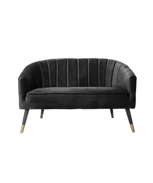 
Heb je zin in een vleugje luxe & glamour in je interieur? Dan is de keuze voor het materiaal velvet snel gemaakt. Leitmotiv 2-zitsbank Royal, met een bekleding van fluweel en poten met gouden details, is jouw favoriet! Velvet of fluweel ademt luxe, het heeft een elegante glans en voelt heerlijk zacht aan. Pas wel op want glamorous velvet bank Royal van Leitmotiv steelt gegarandeerd de show. Gun jezelf het comfort, de luxe en de glans van deze ultiem relaxte fluwelen Leitmotiv bank. Ook verkrijgbaar als fauteuil en chaise longue! - Afmeting: 71x128x80cm - Kleur: Zwart - Materiaal: Stof