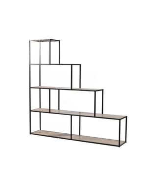 
De Bibliotheek 5 Niveaus Design Trap van de Colorado-collectie is een boekenkast met een industriële stijl die een originele en design-touch aan uw interieur zal toevoegen. Met afmetingen van L160 x H157 cm zal het gemakkelijk zijn plaats vinden in uw woonkamer of bureau. Deze bibliotheek bestaat uit boekenplanken van houten panelen met een houteffectdecoratie die een natuurlijke en warme uitstraling geeft. De structuur bestaat uit metalen montanten, wat een industriële en robuuste uitstraling geeft. Met zijn 5 niveaus kunt u uw boeken, decoratie-items en andere spullen op een georganiseerde en esthetische manier opbergen en tentoonstellen. Met zijn originele trapdesign zal deze bibliotheek snel het middelpunt van de kamer worden. Makkelijk te monteren, deze bibliotheek van houten panelen en metaal zal een uitstekende keuze zijn voor degenen die een stijltouch en opbergruimte aan hun interieur willen toevoegen. Kenmerken: Boekenkast met 5 niveaus voor opbergen. Meubel geleverd als kit, gemakkelijk te monteren. Structuur van houtvezelplaten van 16mm, decoratie met houteffect. Afmetingen: L160 cm X B30 cm X H157cm. Gewicht: 18 kg. Merk: CaliCosy Kleur: Black