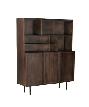 
De Livingfurn Buffetkast Elan is een prachtige toevoeging aan je interieur. Deze kast in Mid Century stijl combineert metaal en mangohout voor een robuuste en stijlvolle uitstraling. De warme bruine kleur van het hout geeft een gezellige sfeer aan elke ruimte. De kast is niet alleen een eyecatcher, maar ook van hoge kwaliteit en praktisch in gebruik dankzij de negen ruime vakken.Materiaal: De Livingfurn Buffetkast Elan is vervaardigd uit een combinatie van metaal en mangohout. Mangohout staat bekend om zijn duurzaamheid en unieke houtnerf, terwijl het metalen frame zorgt voor extra stevigheid en een industriële touch.Unieke combinatie van metaal en mangohoutMid Century stijl voor een tijdloze uitstralingRuime opbergmogelijkheden met negen vakkenAfmetingen: BxDxH 135x45x170 cmMet zijn royale afmetingen biedt deze buffetkast voldoende opbergruimte voor al je spullen. - Afmeting: 45x135x170 - Kleur: Bruin - Materiaal: Hout