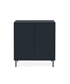 
Productkenmerken: Zwarte metalen knoppen en 2 deuren, 1 plank aan de binnenkant. Koningsblauwe kleur. Gemaakt van hoogwaardige spaanplaten. Productafmetingen: Lengte 80 cm x breedte 40 cm x hoogte 90 cm - Nettogewicht 24,5 kg. Afmetingen pakket: Pakket nr. 1: Lengte 98 cm x hoogte 16 cm x diepte 48 cm - Bruto gewicht: 30,5 kg. Merk: CaliCosy Kleur: Blue