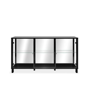 
Productkenmerken:Zwart en spiegel.Gemaakt van spaanplaat en MDF, afgewerkt met melamine- of papierdecor.Dressoir met een dikte van 15 mm.Zijkanten van glas, achterkant met spiegel.Structuur van bekleed MDF van 10 cm.Metalen knop. 3 glazen deuren en 3 glazen legplanken.Productafmetingen: Lengte 160 cm x Diepte 37,5 cm x Hoogte 85 cm - Nettogewicht: 63,5 kg.Pakketafmetingen:Pakket nr. 1: Lengte 83,5 cm x Diepte 63 cm x Hoogte 13,5 cm - Brutogewicht: 37 kg.Pakket nr. 2: Lengte 190 cm x Diepte 49 cm x Hoogte 9,5 cm - Brutogewicht: 32,5 kg.Totaal brutogewicht: 69,5 kg. Merk: CaliCosy Kleur: Black