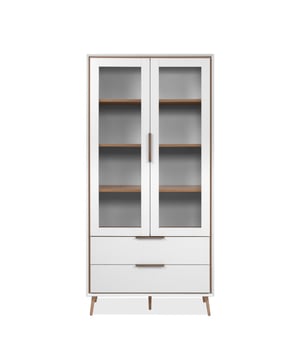 
Productkenmerken:Hoge buffetkast met 2 glazen deuren, 2 lades, 6 legplanken binnenin.Zwarte plastic poten van 16 cm hoog.90° zaagsnede-effect in de hoeken.Melamine panelen, 18 mm dik.Deuren met soft-close systeem.Handgrepen van metaal.Productafmetingen: Lengte 90 cm x Diepte 38 cm x Hoogte 185 cm - Nettogewicht: 79 kg.Paketafmetingen:Pakket nr. 1: Lengte 178 cm x Diepte 43 cm x Hoogte 10 cm - Brutogewicht: 25 kg.Pakket nr. 2: Lengte 98 cm x Diepte 43 cm x Hoogte 12 cm - Brutogewicht: 18 kg.Pakket nr. 3: Lengte 95 cm x Diepte 41,5 cm x Hoogte 16,5 cm - Brutogewicht: 22 kg.Pakket nr. 4: Lengte 174 cm x Diepte 49 cm x Hoogte 7,5 cm - Brutogewicht: 18 kg.Totaal brutogewicht: 83 kg. Merk: CaliCosy Kleur: Wooden Effect
