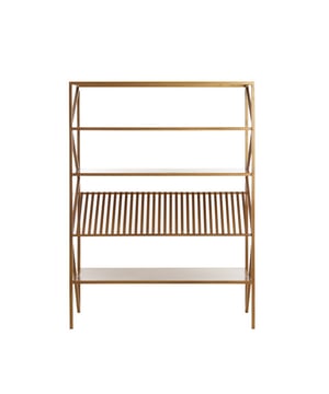 
Shop dit prachtige artikel van Light & LivingLight & Living - Kast open 120x40x160 cm EZRA antiek brons is gemaakt en ontwerpen door het Nederlandse merk Light & Living.De belangrijkste kenmerken van het artikel zijn als volgt:Kleur: BronsProduct Lengte: 120Product Breedte: 40Producht Hoogte: 160Gewicht: 35.2Light & Living werd meer dan vijftig jaar geleden opgericht. We begonnen met het maken van lampenkappen in een kleine fabriekshal. Al snel kwamen daar lampen bij, zodat we een totaal verlichtingsconcept konden aanbieden. Na vele jaren actief te zijn geweest op de verlichtingsmarkt, zijn we gaan uitbreiden met betaalbare woonaccessoires en (klein)meubelen.Wij weten als geen ander dat thuis de plek is waar mensen zich vaak het prettigst voelen. Een eigen plek, ingericht met comfortabele meubels en sfeervolle verlichting. We denken graag met je mee. Daarom reizen we de hele wereld over op zoek naar de mooiste verlichting en woondecoratie. We zijn altijd op zoek naar dat ene speciale item waar ons hart sneller van gaat kloppen. Deze momenten leggen we vast en vertalen we naar onze producten.Twee keer per jaar presenteren we een nieuwe seizoenscollectie. Zo weten we je elke keer weer te inspireren! - Afmeting: 120x40x160 - Kleur: Brons - Materiaal: Metaal