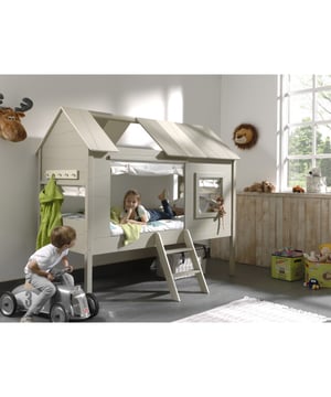 
Het CHARLOTTE boomhutbed (90x200) in beige en zandgrijs is vervaardigd uit een combinatie van massief grenen en gelakte MDF. Aan de zijkant bevindt zich een kapstok met 5 haakjes. Er is een trapje voorzien om het bed te betreden. Er zijn bijhorende gordijntjes voorzien. Door z'n uitstraling zorgt dit bed voor een echte outdoorsfeer in de kamerOntdek de belangrijkste kenmerken van dit product in onderstaande punten:- Massief grenen- Kapstok met 5 haakjes- Trapje voor betreding- Bijhorende gordijntjes- Outdoorsfeer in kamer- Exclusief matras en bedlinnenAndere zaken die goed zijn om te weten:- Trendy stijl- In slechts 90 minuten gemonteerd- Het pakket wordt in dozen geleverd- Het artikel is afgewerkt met een Lak- Volgens de hoogste normen gecertificeerd. gecertificeerd- Gemaakt van FSC gekeurd hout- Exclusief lattenbodem- Gemaakt van Combinatie van massief grenen EN MDF- Geen Soft-CloseOver het merkVipack is een familiebedrijf gespecialiseerd in de ontwikkeling en distributie van meubilair voor kinderen en jongeren. Onze kracht is de voortdurende ontwikkeling van nieuwe producten volgens de laatste trends van vandaag. Hierdoor kunnen we een breed assortiment commerciële producten met een eigentijdse look aanbieden tegen een betaalbare prijs.Ons assortiment omvat een verscheidenheid aan zorgvuldig vervaardigde stukken. Elk item is zorgvuldig ontworpen voor zowel kinderen als ouders. We besteden speciale aandacht aan details zoals ergonomie, veelzijdigheid en gebruiksgemak, zodat onze meubels naadloos in je dagelijkse routine passen. Van stevige constructies en niet-giftige materialen tot veilige sluitingen en gladde afwerkingen, elk aspect van onze meubels is zorgvuldig ontworpen om je kleintje een veilige en stijlvolle omgeving te bieden.  - Afmeting: - Kleur: Beige - Materiaal: Hout
