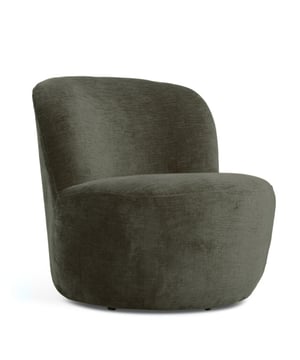 
Ontdek onze meest comfortabele fauteuil: de Marc fauteuil. Dit tijdloze ontwerp is verkrijgbaar in de rijke en luxe stof Como en in 3 verschillende kleuren. De Marc heeft een afmeting van 74 x 73 x 72 cm en past daarmee perfect in jouw woon- of slaapkamer! Klaar voor een lange avond Netflix binge-watchen? Merk: Collectables Details: 40 Kleur: Groen Afmetingen: 74x70x72 cm