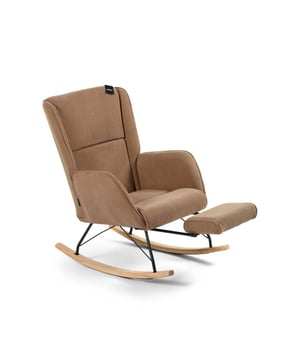 
voor iedere mama (en papa) Aemely heeft de ideale schommelstoel voor iedere mama gecreëerd. Het model Relax biedt nog meer ontspanning door de ingebouwde voetsteun. Deze voetsteun is eenvoudig in- en uitklapbaar.  Het design is modern en de schommelstoel is gemaakt van zachte, trendy ribstof. Kom tot rust dankzij de schommelende bewegingen en verminder stress en spanningen. De kleur van de Aemely schommelstoel Relax is neutraal, waardoor het past in ieder interieur.   Kom tot rust dankzij deze schommelstoel speciaal ontworpen voor mama Deze schommelstoel is perfect voor in de babykamer, maar zal ook in de woonkamer zeker niet misstaan. De zachte stof en dikke vulling in combinatie met de uitklapbare voetsteun zorgen voor optimaal zitcomfort, bijvoorbeeld tijdens het in slaap wiegen, voeden of kalmeren van je baby. De combinatie van Merk: Aemely Materiaal: Stof;Metaal;Hout Kleur: Bruin