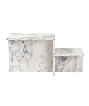 
Productkenmerken: Het elegante en moderne ontwerp zal een vleugje klasse toevoegen aan uw inrichting en het het perfecte middelpunt van uw woonkamer maken.Kwaliteit van afwerking. Gemaakt van 100% melamine gecoate spaanplaat.De dikte van 18 mm garandeert stabiliteit en robuustheid.Het biedt voldoende ruimte voor uw koffiekopjes, boeken en andere essentiële items, terwijl het een elegant en compact ontwerp behoudt.Productafmetingen: Lengte 80 cm x Breedte 40 cm x Hoogte 45 cm - Nettogewicht: 10,044 kg.Pakketafmetingen: Pakket nr.1: Breedte 49 cm x Hoogte 13 cm x Diepte 59 cm - Bruto gewicht: 10,8 kg. Merk: CaliCosy Kleur: White