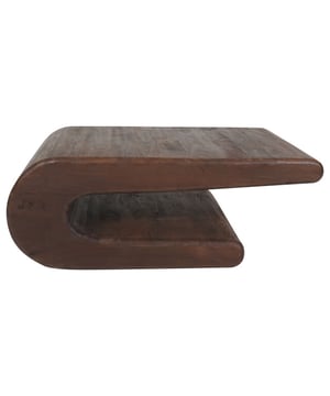 
Rustieke charme met onze salontafel Bram, vervaardigd van hoogwaardig mangohout. Met een afmeting van 80 x 80 cm biedt deze salontafel voldoende ruimte voor al je behoeften.Deze veelzijdige salontafel is uitgerust met twee handige vakken aan beide zijden, elk met een afmeting van 60 x 40 x 15 cm. Deze vakken bieden voldoende ruimte voor het opbergen van koffietafelboeken, afstandsbedieningen en andere kleine items, waardoor je woonkamer netjes en georganiseerd blijft.De strakke lijnen en het ingetogen ontwerp van Bram maken het een veelzijdige keuze die naadloos past bij verschillende interieurstijlen. Of je nu een moderne loft, een landelijke stijl of een klassiek interieur hebt, deze salontafel voegt een vleugje karakter toe aan elke ruimte. Merk: Home67 Materiaal: Mangohout,Metaal Kleur: Bruin EAN: 8720791962241