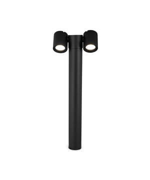 
Verlicht uw buitenruimte met de stijlvolle en duurzame Maytoni Outdoor Landschapsverlichting Wall Street in het chique zwart! Deze moderne buitenlamp is perfect voor het creëren van een warme en sfeervolle ambiance bij uw terras, oprit, tuinpad of entree. De Wall Street combineert een elegant design met robuuste constructie, bestand tegen alle weersomstandigheden. Geniet van jarenlang probleemloos buitenverlichtingsgenot met deze hoogwaardige lamp.De zwarte poedercoating op het aluminium frame zorgt voor een lange levensduur en bescherming tegen roest en corrosie. De aanpasbare lichtrichting laat u de verlichting perfect afstemmen op uw wensen. Dankzij de GU10 fitting kunt u zelf kiezen voor energiezuinige LED-lampen (niet inbegrepen) en zo de lichtkleur en helderheid aanpassen. Met een IP54-classificatie is de Wall Street beschermd tegen stof en spatwater, ideaal voor buitengebruik. Of u nu een moderne, minimalistische of klassieke stijl heeft, de Wall Street past naadloos in uw buitenomgeving.MerkMaytoniTypeBuitenlampKleurZwartMateriaalAluminium met poedercoatingAfmetingen (Wandlamp)Hoogte: 20,5 cm, Breedte: 20,5 cm, Spotlengte: 6,7 cm, Afstand spots: 6,5 cmGewicht (Wandlamp)660 gramIP-klasseIP54Aantal Lichtbronnen1 of 2 (afhankelijk van het model)FittingGU10Max. Wattage50WVoltage220-240V
