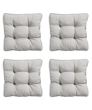 
Madison Tuinkussens – Set van 4 | Comfort en Stijl voor jouw TuinGeef je tuinmeubelen een stijlvolle en comfortabele upgrade met deze set van 4 Madison tuinkussens. Madison, een gerenommeerd Nederlands merk, staat bekend om hoogwaardige kussens die zowel comfort als duurzaamheid bieden.Deze kussens zijn gemaakt van kwalitatieve materialen die bestand zijn tegen verschillende weersomstandigheden. De zachte, goed gevulde vulling zorgt voor optimaal zitcomfort, terwijl de stevige stof langdurig mooi blijft. Dankzij de neutrale en tijdloze ontwerpen passen deze tuinkussens perfect bij verschillende tuinsets en stijlen.Voordelen van de Madison tuinkussens: Set van 4 – ideaal voor complete tuinsets Hoogwaardige materialen en uitstekende afwerking Comfortabele vulling voor extra zitgemak Duurzaam en weerbestendig Geschikt voor diverse buitenmeubelenCreëer een sfeervolle en comfortabele buitenruimte met de tuinkussens van Madison! - Afmeting: Ca. 47x47 cm - Kleur: Beige - Materiaal: Katoen