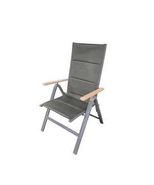
Laat je tuin of balkon stralen met de tuinmeubels van SenS-Line. Het is weer tijd om massaal van de buitenlucht te genieten. En wat is nou een betere plek om dit te doen dan in je eigen tuin. Breng stijl en comfort naar je buitenruimte met onze onweerstaanbare collectie tuinmeubels. Of je nu kiest voor een gezellige loungeset, een picknicktafel voor kinderen of een elegant bistrosetje, wij hebben alles om van je tuin een plek te maken waar ontspanning en plezier hand in hand gaan.Belangrijkste informatie over het artikel: Aluminium frame.hout-look armleuningen. - Afmeting: 62x65x110 - Kleur: Zwart - Materiaal: Aluminium