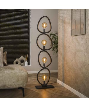 
Deze Vloerlamp Pebble is vervaardigd uit metaal en afgewerkt in een artic black finish. De lamp beschikt over vier lichtpunten, elk omgeven door een organische vorm. Dit geeft het geheel een moderne, minimalistische uitstraling. Over het merkWij zijn continu bezig met het samenstellen van stoere collecties die naast functioneel ook nog is heel trendy zijn. Veel van ons assortiment is zo ontworpen dat het leuk bij elkaar staat in elke kamer, daarom raden wij zeker aan om even een kijkje te nemen in ons assortiment voor leuke matchende items! - Afmeting: - Kleur: Zwart - Materiaal: Metaal