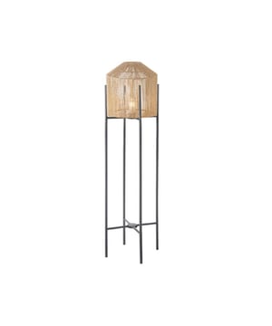 
De Ibiza vloerlamp van Label51 is een prachtige toevoeging aan elk interieur. De lamp heeft een prachtige, natuurlijke vormgeving. De lampenkap is gemaakt van jute en geeft een warm en sfeervol licht af. De lamp is verkrijgbaar in naturel of zwart. De vloerlamp is voorzien van een aan- en uitknop op het snoer, wat het gemakkelijk maakt om het licht aan te zetten of uit te doen. De Ibiza vloerlamp is geschikt voor een E27-lamp en is daarom gemakkelijk te vervangen als deze kapot gaat. Met zijn natuurlijke uitstraling is de Ibiza vloerlamp een echte aanwinst voor een bohemian of natuurlijk interieur. Plaats hem in de woonkamer naast de bank of in de hoek van de kamer en geniet van haar fijne licht. Combineer hem met andere items uit de Ibiza-serie van Label51!Afmetingen: 30x30x150 cm - Afmeting: 30x30x150 - Kleur: Beige - Materiaal: Jute