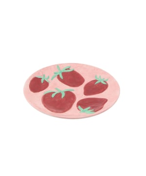 
FOR ALL THE FRUITLOVERS! Add a sweet and playful touch to your interior with this cheerful decorative plate with strawberry design! The plate is made from high-quality ceramic and features fresh pink and red tones. With its size of 17.5 x 17.5 x 2 cm, it’s perfect as a decorative plate on the table, in the kitchen, or on a shelf in the living room. This strawberry decorative plate is not only a feast for the eyes, but also ideal for presenting small treats, jewelry, or candles. A true must-have for anyone who loves color and originality in their home! Key features:- Original design: cheerful strawberry shape- Fresh pink and red colors- Multifunctional: decorative and practical- Perfect size for small snacks or accessories- Dimensions: 17.5 x 17.5 x 2 cm- A playful eye-catcher in any interior Styling tip:Use the decorative plate as a striking tray for your favorite jewelry, scented candles, or small plants. Combine it with other fruity accessories or pastel-colored items for a summery, fresh look. Place the plate on an open shelf or in a display cabinet and let your interior shine with this sweet eye-catcher! Merk: Deco Plate- Strawberries - Pink/ Red- 17,5x17,5x2cm