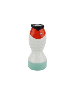 
LIKE A FISH IN THE SEA- Dive into a sea of style with this original candle holder in the shape of a fish! The fresh color combination gives this candlestick a playful and modern look. Made from sturdy dolomite and with a convenient size of 7 x 7 x 16.5 cm, this candle holder is perfect for the table, windowsill, or as a cheerful accent on a shelf. Whether you love a maritime vibe, are looking for a unique gift, or simply want to add some color to your interior, this fish candle holder always brings a smile and a touch of summer coziness. Key features:- Original design: fish shape- Made from durable dolomite- Trendy color combination- Compact size, fits anywhere- Suitable for standard dinner candles- A playful eye-catcher in any interior- Dimensions: 7 x 7 x 16.5 cm Styling tip:Combine this fish candle holder with other maritime accessories, such as shells, starfish, or blue vases, for a fresh beach look. Use a white or light blue candle to enhance the summery feeling. Place the candle holder on a tray with some sand or small pebbles for a cozy corner that makes you dream of the sea! Merk: Candle holder - Fish - Mint/White/Orange - 7x7x16,5cm