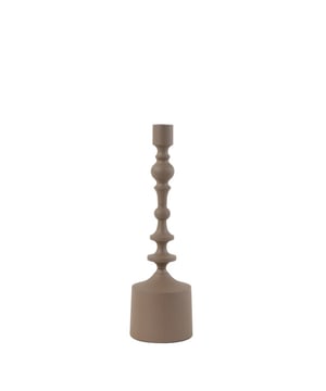 
Shop dit prachtige artikel van Light & LivingLight & Living - Kandelaar Ø10x34 cm SHEVA mat bruin is gemaakt en ontwerpen door het Nederlandse merk Light & Living.De belangrijkste kenmerken van het artikel zijn als volgt:Kleur: BruinProduct Lengte: 10Product Breedte: 10Producht Hoogte: 34Gewicht: 0.7Light & Living werd meer dan vijftig jaar geleden opgericht. We begonnen met het maken van lampenkappen in een kleine fabriekshal. Al snel kwamen daar lampen bij, zodat we een totaal verlichtingsconcept konden aanbieden. Na vele jaren actief te zijn geweest op de verlichtingsmarkt, zijn we gaan uitbreiden met betaalbare woonaccessoires en (klein)meubelen.Wij weten als geen ander dat thuis de plek is waar mensen zich vaak het prettigst voelen. Een eigen plek, ingericht met comfortabele meubels en sfeervolle verlichting. We denken graag met je mee. Daarom reizen we de hele wereld over op zoek naar de mooiste verlichting en woondecoratie. We zijn altijd op zoek naar dat ene speciale item waar ons hart sneller van gaat kloppen. Deze momenten leggen we vast en vertalen we naar onze producten.Twee keer per jaar presenteren we een nieuwe seizoenscollectie. Zo weten we je elke keer weer te inspireren! - Afmeting: Ø10x34 - Kleur: Bruin - Materiaal: Metaal