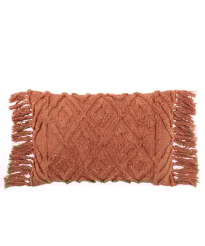 
Shop dit prachtige artikel van J-LineKUSSEN KWASTJE KATOEN TERRACOTTA LANG is gemaakt en ontworpen door het Belgische bedrijf J-Line.De belangrijkste kenmerken van het artikel zijn als volgt:Kleur: RoodProduct Lengte: 78Product Breedte: 37Producht Hoogte: 14Gewicht: -0.225J-Line by Jolipa, dé trendsetter in interieur en decoratieOnze passie voor interieur kent geen grenzen. Al van in het prille begin, in 1978, gingen we steeds op zoek naar de nieuwste trends en ontwikkelingen over de hele wereld. Door onze passie voor decoratie en interieuraccessoires is J-Line by Jolipa dé referentie geworden in interieur en decoratie. Daar zijn verschillende redenen voor. - Afmeting: - Kleur: Rood - Materiaal: Textiel