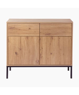 
Productkenmerken:Ontdek onze dressoir met 2 deuren en 2 laden in eikendecor, compact van formaat en met een eigentijdse stijl, ideaal om je spullen op te bergen en een decoratief accent aan je interieur toe te voegen.Hoofdmateriaal: FSC-gecertificeerde spaanplaten, afkomstig uit duurzaam beheerde bossen.Ideaal als klein opbergmeubel, zoals een buffetkast in de woonkamer of een ladekast in de slaapkamer.Gemaakt van spaanplaat met een zwart metalen onderstel.Volledig bedekt met eikendecor folie.Ladeopening door eenvoudige druk dankzij het mechanische push/pull-systeem zonder handgreep.Afmetingen van het product: Lengte 90 cm x Breedte 40 cm x Hoogte 80 cm - Nettogewicht: 34 kg.Afmetingen van het pakket:Pakket nr. 1: Lengte 100 cm x Breedte 51 cm x Hoogte 12,5 cm - Gewicht: 23 kg.Pakket nr. 2: Lengte 54 cm x Breedte 54,7 cm x Hoogte 11,5 cm - Gewicht: 11 kg. Merk: CaliCosy Kleur: Wooden Effect