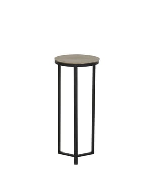
Shop dit prachtige artikel van Light & LivingLight & Living - Zuil Ø35x81 cm RETIRO mat zwart+ruw antiek brons is gemaakt en ontwerpen door het Nederlandse merk Light & Living.De belangrijkste kenmerken van het artikel zijn als volgt:Kleur: BronsProduct Lengte: 35Product Breedte: 35Producht Hoogte: 81Gewicht: 3.6Light & Living werd meer dan vijftig jaar geleden opgericht. We begonnen met het maken van lampenkappen in een kleine fabriekshal. Al snel kwamen daar lampen bij, zodat we een totaal verlichtingsconcept konden aanbieden. Na vele jaren actief te zijn geweest op de verlichtingsmarkt, zijn we gaan uitbreiden met betaalbare woonaccessoires en (klein)meubelen.Wij weten als geen ander dat thuis de plek is waar mensen zich vaak het prettigst voelen. Een eigen plek, ingericht met comfortabele meubels en sfeervolle verlichting. We denken graag met je mee. Daarom reizen we de hele wereld over op zoek naar de mooiste verlichting en woondecoratie. We zijn altijd op zoek naar dat ene speciale item waar ons hart sneller van gaat kloppen. Deze momenten leggen we vast en vertalen we naar onze producten.Twee keer per jaar presenteren we een nieuwe seizoenscollectie. Zo weten we je elke keer weer te inspireren! - Afmeting: 35x35x81 - Kleur: Brons - Materiaal: Metaal