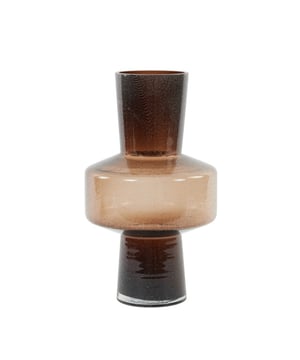 
De vaas TRASMO heeft een prachtige vorm waardoor (kunst)bloemen of pluimen goed tot zijn recht komen. Dit product kan je gebruiken als echte eye-catcher in elke ruimte! Deze vaas is gemaakt van Glas en heeft een bruine kleur. Dit product heeft de volgende afmetingen 23.5x23.5x42 cm.Productspecificaties* Materiaal: Glas* Kleur: Bruin* Afmeting: 23.5x23.5x42cm Light & LivingDit product is van het merk Light & Living. Light & Living is een toonaangevend merk in verlichting, woonaccessoires en klein meubilair. Dit Nederlandse merk staat garant voor een snel wisselende en brede collectie in de laatste trends en de juiste kleuren voor een goede prijs kwaliteit verhouding. - Afmeting: Ø23.5x42 - Kleur: Bruin - Materiaal: Glas