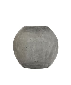 
De vaas RAYSKIN heeft een prachtige vorm waardoor (kunst)bloemen of pluimen goed tot zijn recht komen. Dit product kan je gebruiken als echte eye-catcher in elke ruimte! Deze vaas is gemaakt van Kunststof en heeft een grijze kleur. Dit product heeft de volgende afmetingen 49.5x20x45 cm.Productspecificaties* Materiaal: Kunststof* Kleur: Grijs* Afmeting: 49.5x20x45cm Light & LivingDit product is van het merk Light & Living. Light & Living is een toonaangevend merk in verlichting, woonaccessoires en klein meubilair. Dit Nederlandse merk staat garant voor een snel wisselende en brede collectie in de laatste trends en de juiste kleuren voor een goede prijs kwaliteit verhouding. - Afmeting: 49.5x20x45 - Kleur: Grijs - Materiaal: Kunststof