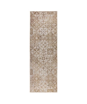 
- 60x180 CM  Kitchen Keukenloper – 60x180 cm - Wasbaar - Anti-Slip  De Kitchen Keukenloper is ontworpen met kwaliteit en functionaliteit in gedachten: Materiaal: 100% polyester voor een zachte en duurzame afwerking. Poolhoogte: Met ± 6 mm poolhoogte biedt de loper een aangenaam oppervlak. Gewicht: Met een gewicht van ± 1.050 g/m² voelt de loper stevig en luxe aan. Digitale print: Modern design met scherpe en heldere kleuren. Anti-slip backing: Zorgt ervoor dat de loper stevig op zijn plaats blijft liggen. Machine wasbaar: Gemakkelijk schoon te houden voor een langdurige frisheid.   Met zijn tijdloze uitstraling en veelzijdige formaat van 60x180 cm is deze loper geschikt voor elke keukenstijl. Of je nu een moderne of Merk: Muratap Materiaal: Polyester Kleur: Beige Afmetingen: 60x180 CM EAN: 6152812156193