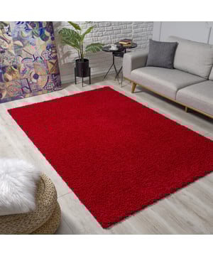 
Modern vloerkleed uit de Shaggy Soft collectie. - 60x110 CM   Shaggy tapijten zijn er in allerlei soorten en maten. Zeer mooi en warm hoogpolig vloerkleed. Ideaal in je woonkamer, slaapkamer of onder de eettafel. - Vlekbestendig en onderhoudsvriendelijk omdat het kleed is gemaakt van synthetische vezels. - Kleurvast, waterafstotend, antistatisch en anti-allergisch. - Naast een zacht en comfortabel gevoel beschikt dit materiaal over diverse goede eigenschappen waardoor het tapijt pluisvrij en gemakkelijk schoon te maken is. Productspecificaties: 100% Soft Touch Polypropyleen Poolhoogte : 35mm Gewicht = 2.400gr/m² Geluiddempend Geschikt voor vloerverwarming Anti-statisch en Anti-allergisch Kleurvast en waterafstotend Merk: Muratap Materiaal: Synthetisch Kleur: Rood Afmetingen: 60x110 CM EAN: 8438475676215